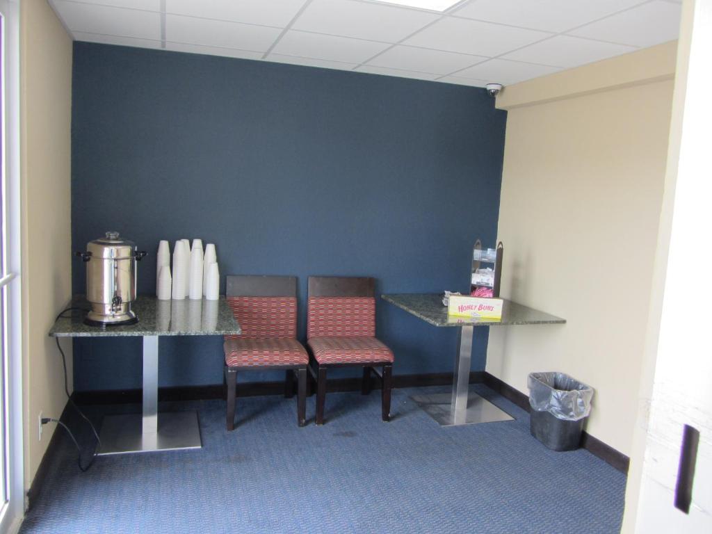 Howard Johnson By Wyndham Odessa Tx מראה חיצוני תמונה
