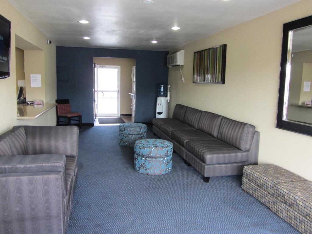Howard Johnson By Wyndham Odessa Tx מראה חיצוני תמונה