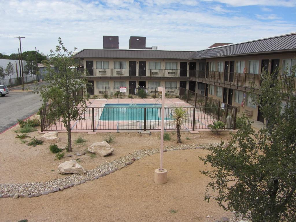 Howard Johnson By Wyndham Odessa Tx מראה חיצוני תמונה