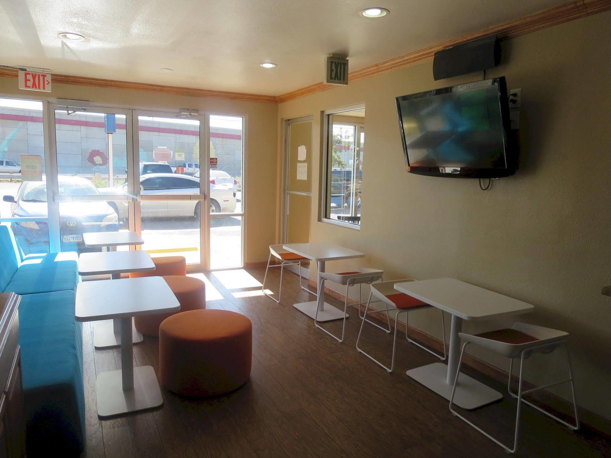 Howard Johnson By Wyndham Odessa Tx מראה חיצוני תמונה