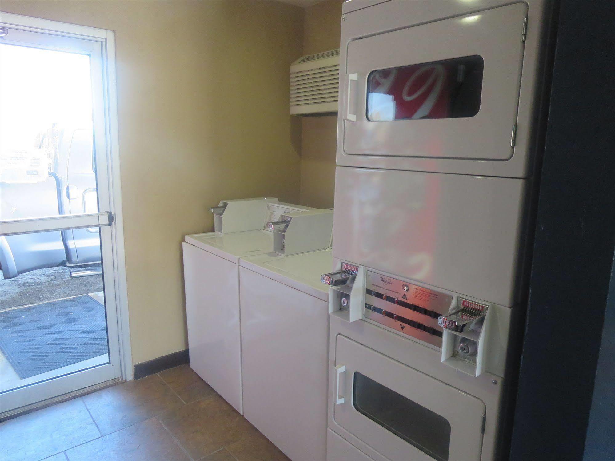 Howard Johnson By Wyndham Odessa Tx מראה חיצוני תמונה